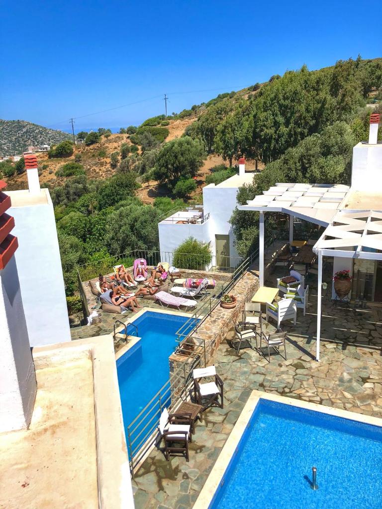 Mourtzanakis Residence - Traditional Eco Hotel in Achlada photo 1