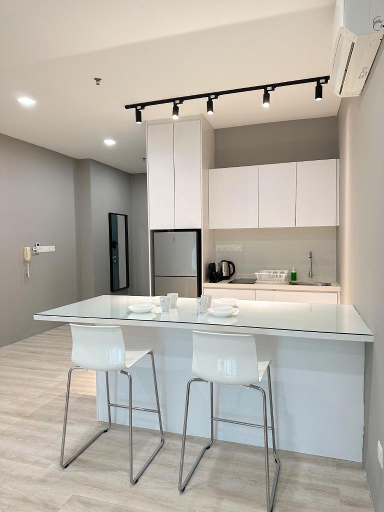 Atria Sofo Suites - Petaling Jaya