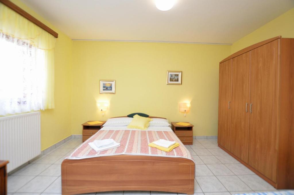Apartments Pula photo 4