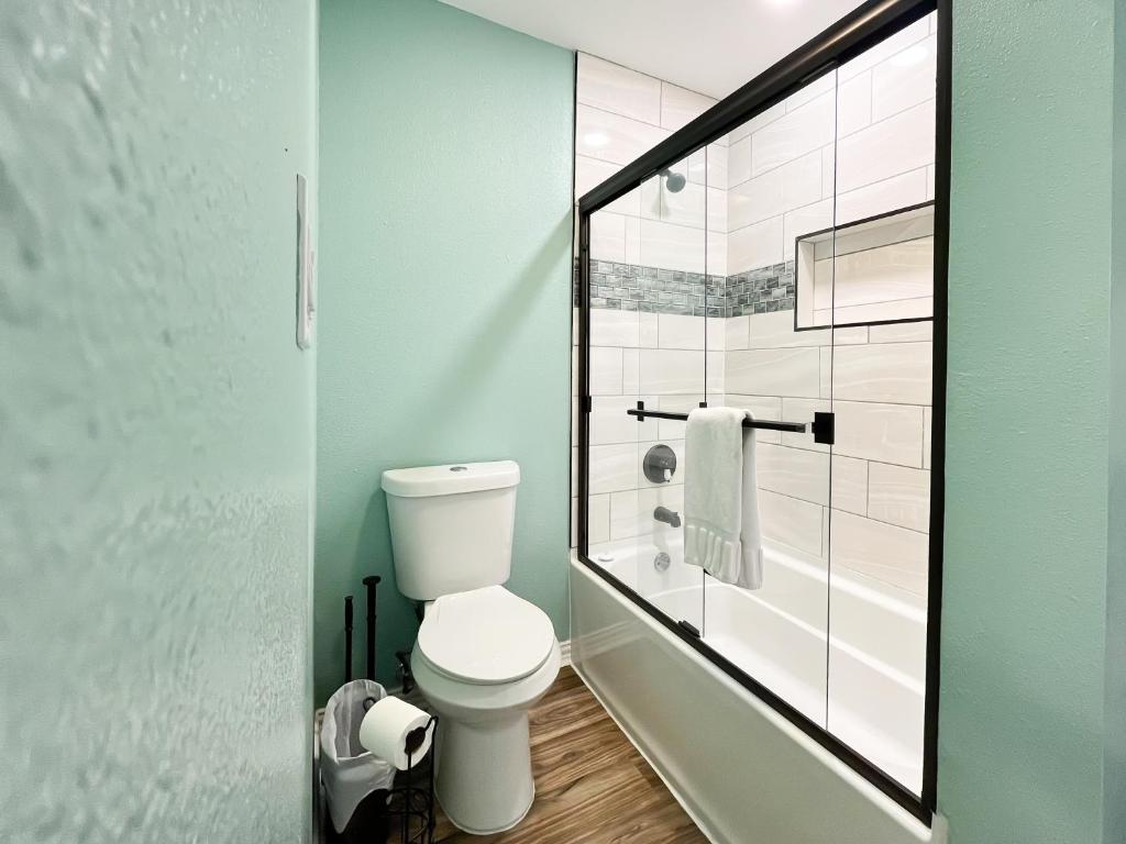 Rockport Waterfront Condo with a View photo 4