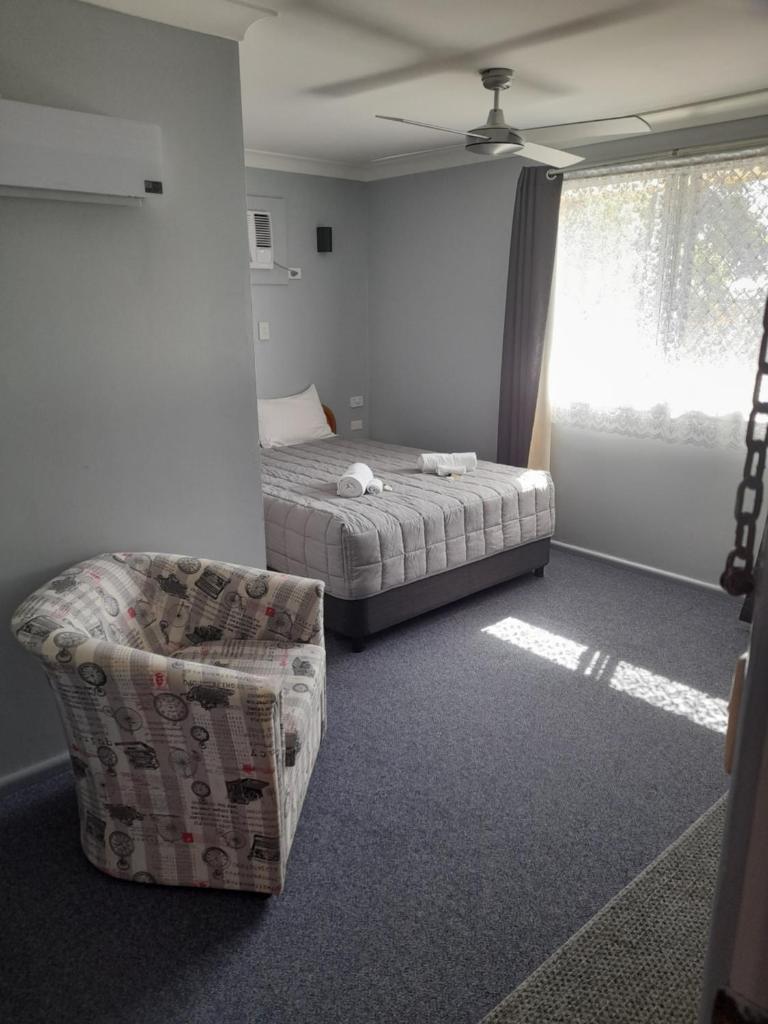 Civic Motel Grafton photo 2