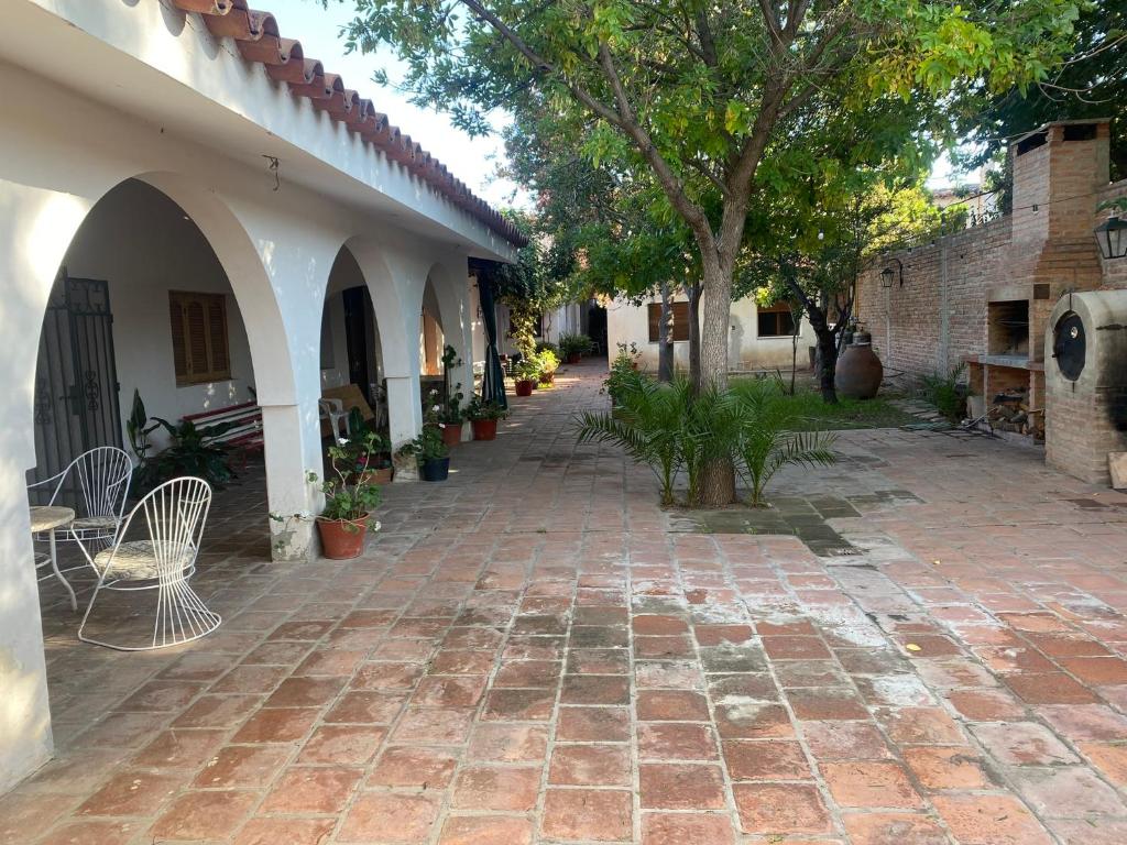 Casa Colonial en frente a la plaza photo 4
