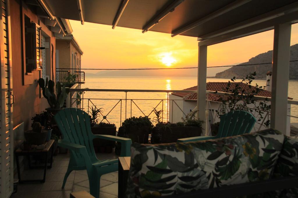 Asteri Apartments Mytikas 2-Bedroom Penthouse 360 Views photo 4