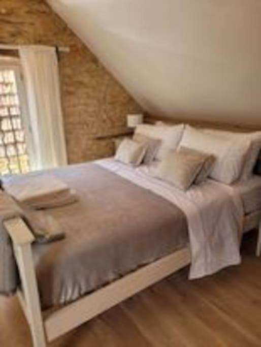 LE SORBIER 2 BED/2 BATH GITE WITH SWIMMING POOL photo 3