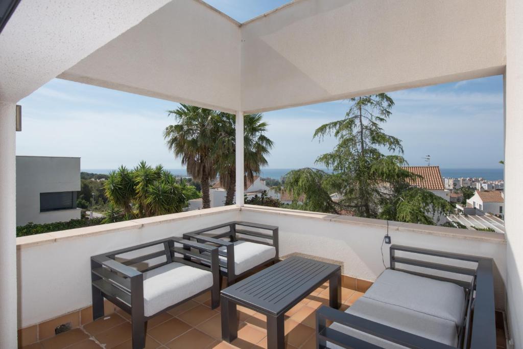 R144 Villa Sea view for 6 people photo 3