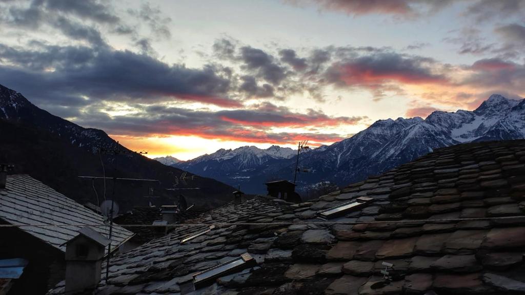 Meizon - La Montagna, Pila, Crevacol, Aosta e Valpelline photo 1