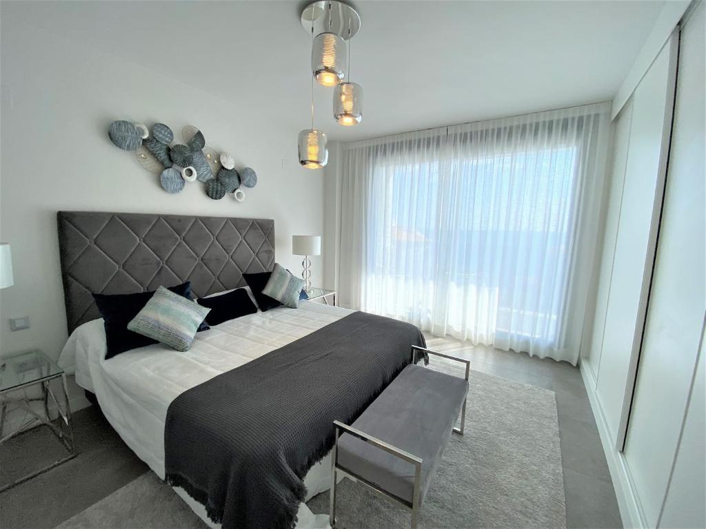 Prestigious apartment with seaview in Manilva photo 3