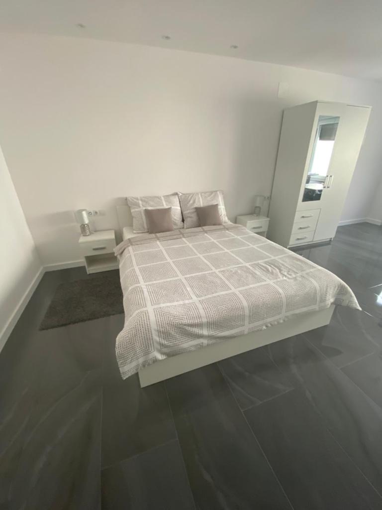 Studio apartman Valentina photo 4