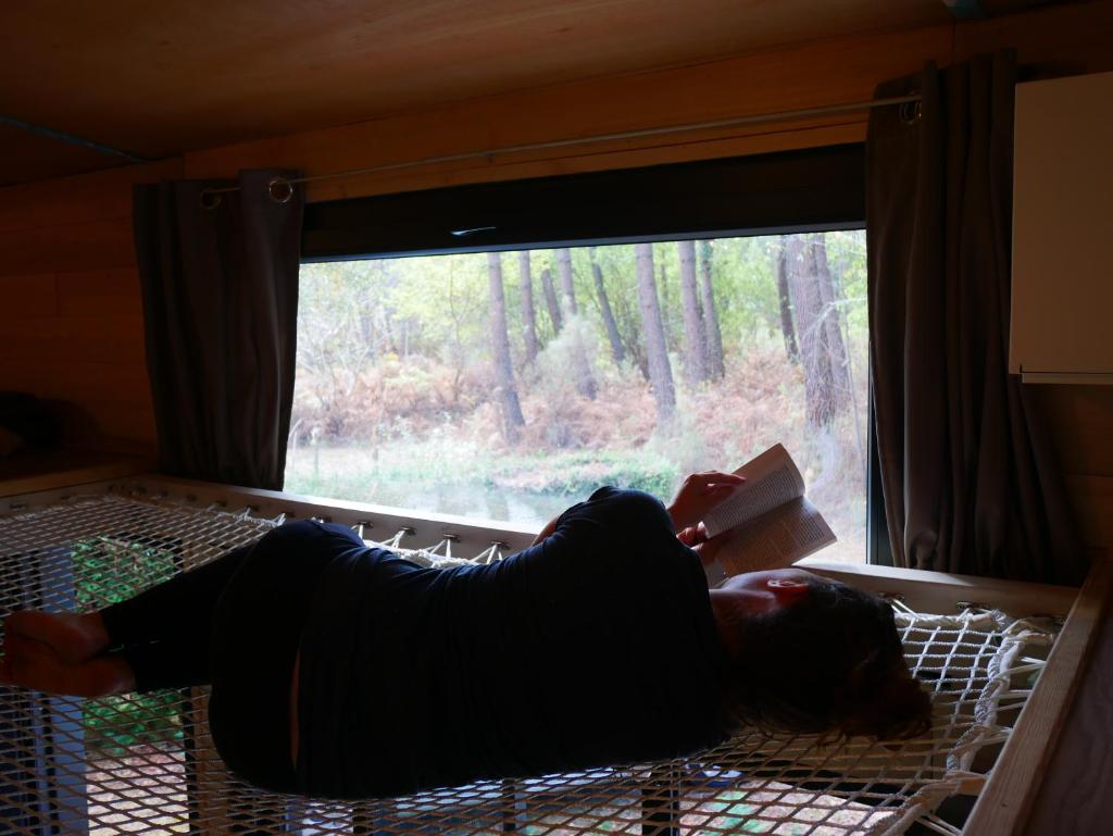 Tiny house ocean photo 2