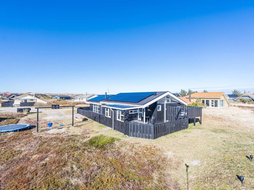 6 person holiday home on a holiday park in Hvide Sande photo 2