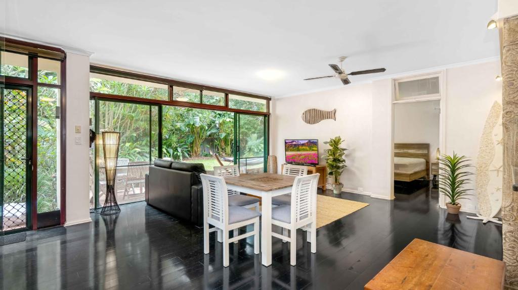 Tranquil Byron Bay Apartment with Pool & Tennis court. Walk to beach photo 4