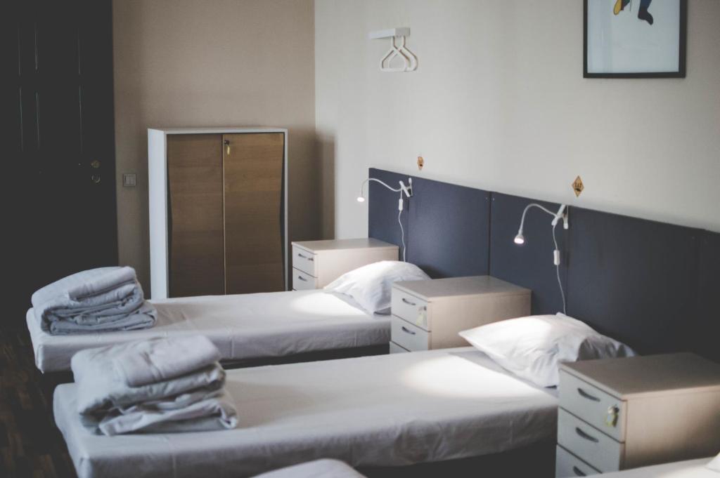 Четырехместный (Четырехместный номер с общей ванной комнатой), Hostel Jamaika
