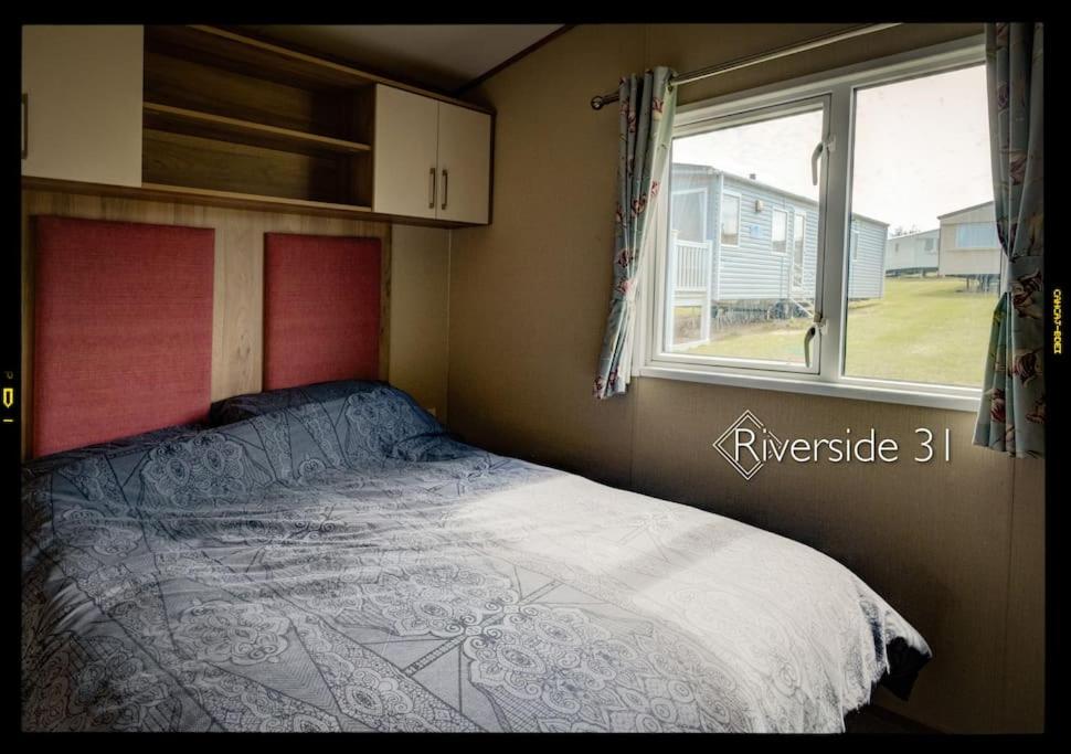 3 bedroom home on a Haven holiday park photo 4