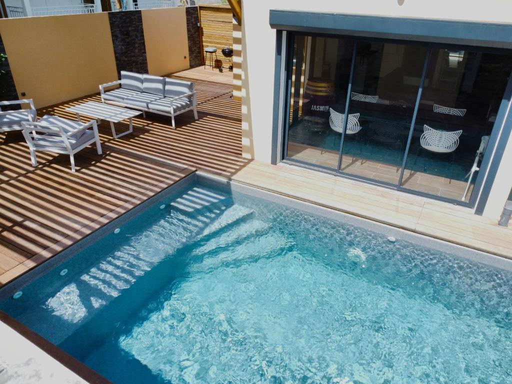 Les Villas Jasmin Standing Piscine Chauffée Jacuzzi 5 Ch 14 Pers photo 2