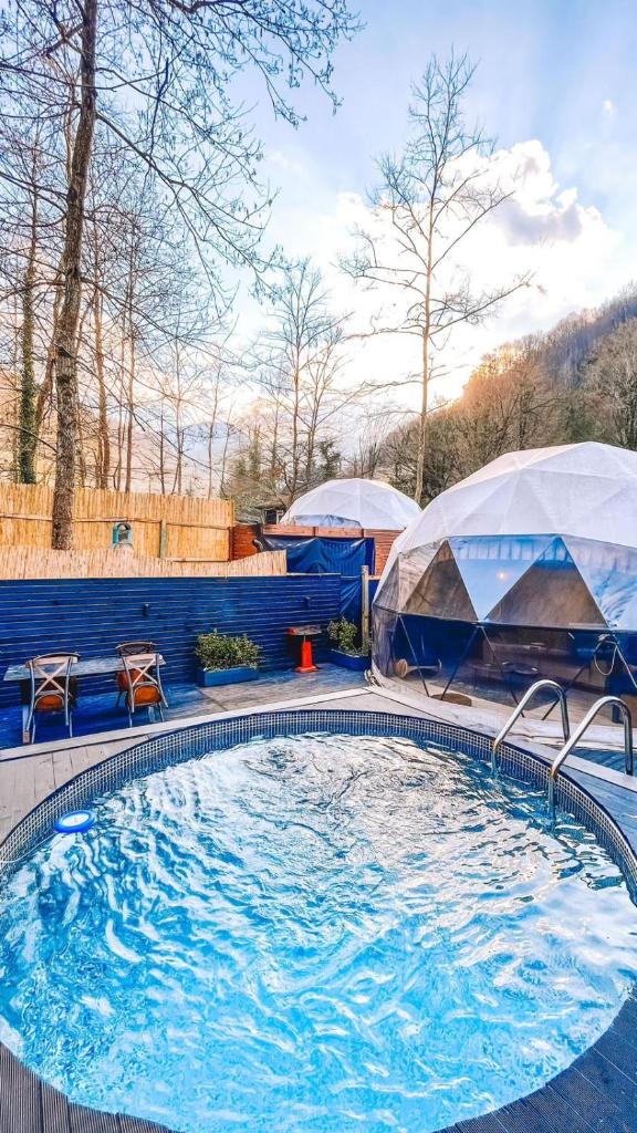 ozlifesapanca dome