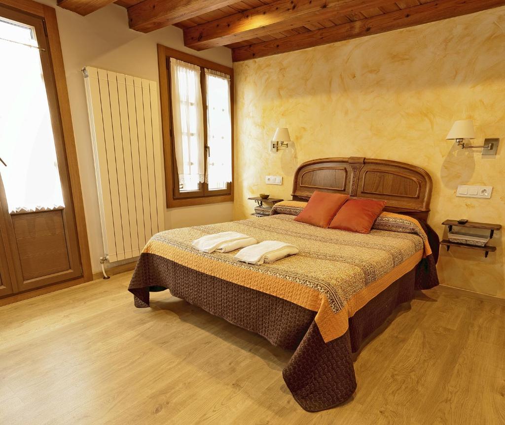 Hostal Orialde photo 3
