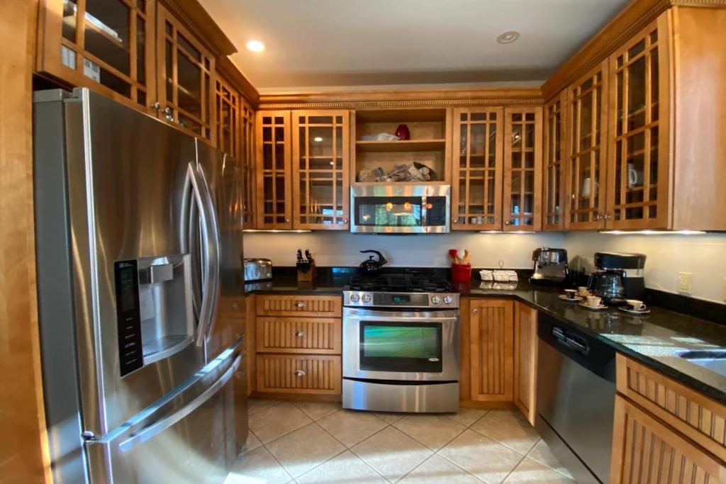 Cranmer Hearth Lakehouse photo 1