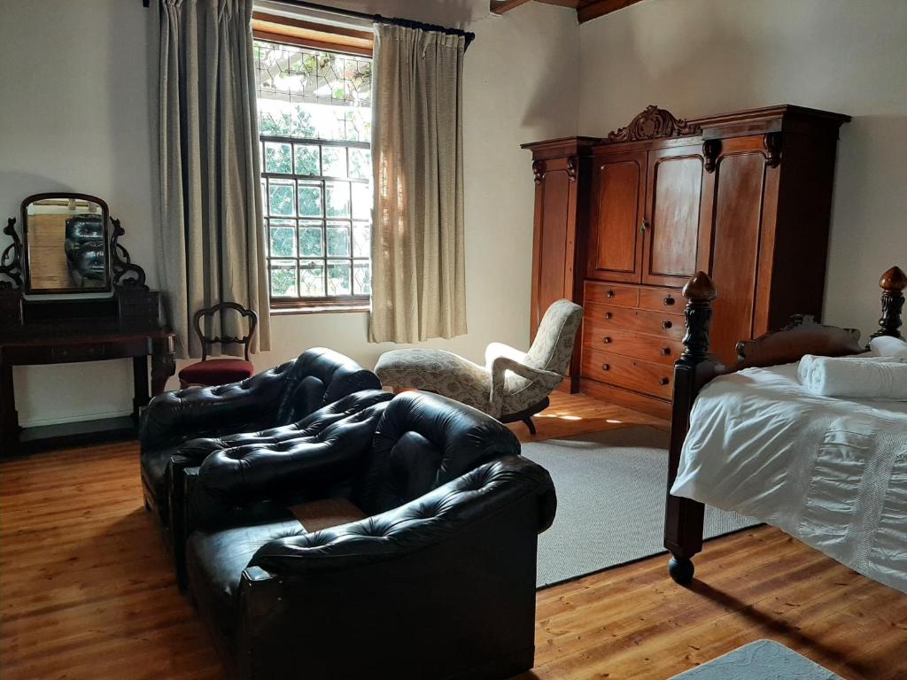 Mooiplaas Wine Estate - Tap to explore photos