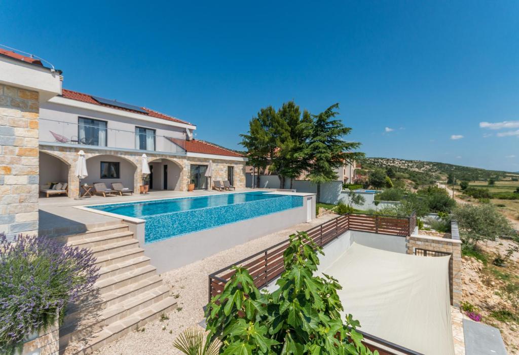 Villa Fortuna photo 1