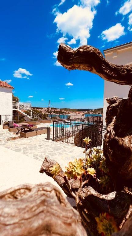 Tisno Resort photo 4