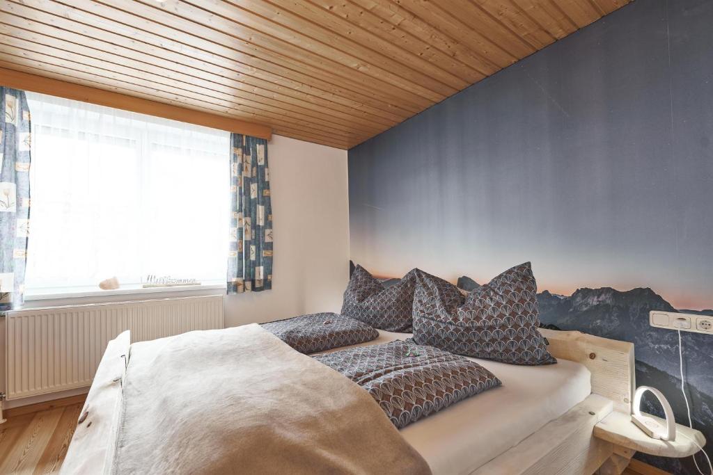 Xeis NeSt Room Type - Double Room with Shower