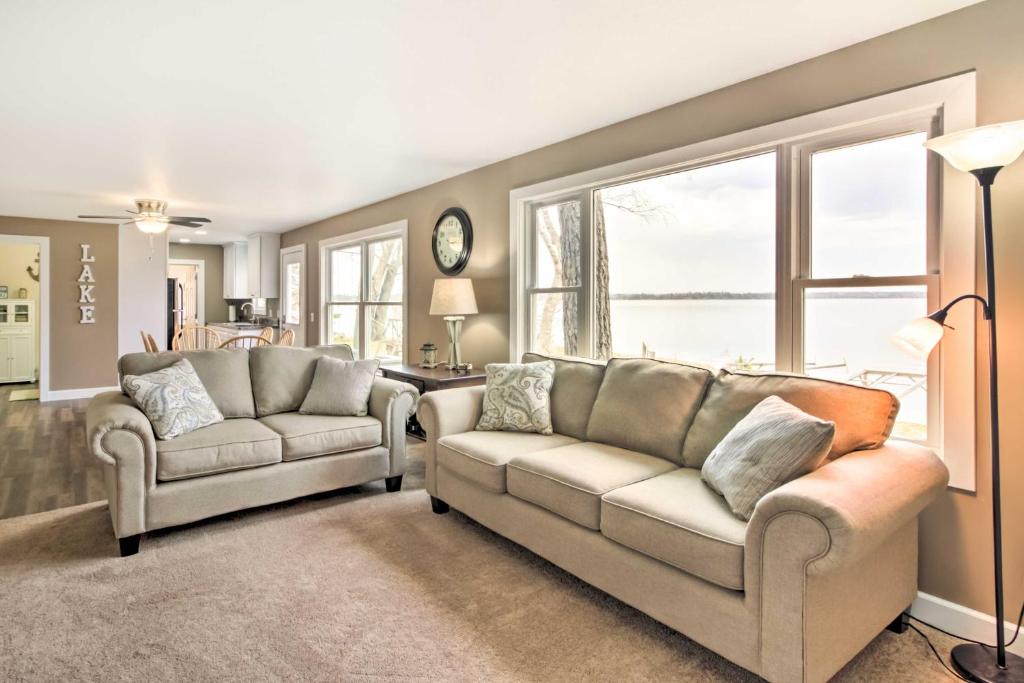 Pine River Lake Home with Boat and Kayak Rentals! photo 4