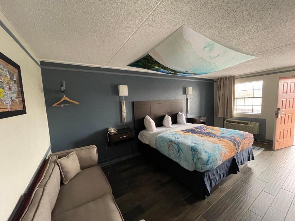 KINGS INN- Medical Downtown Midtown Memphis image