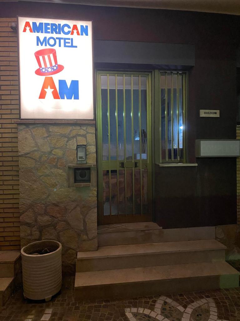 American Motel photo 4