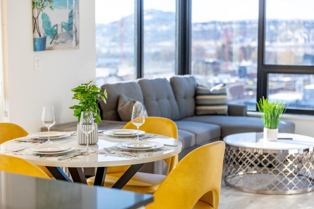 Brand New Luxury Downtown Near the Beach #10 photo 1