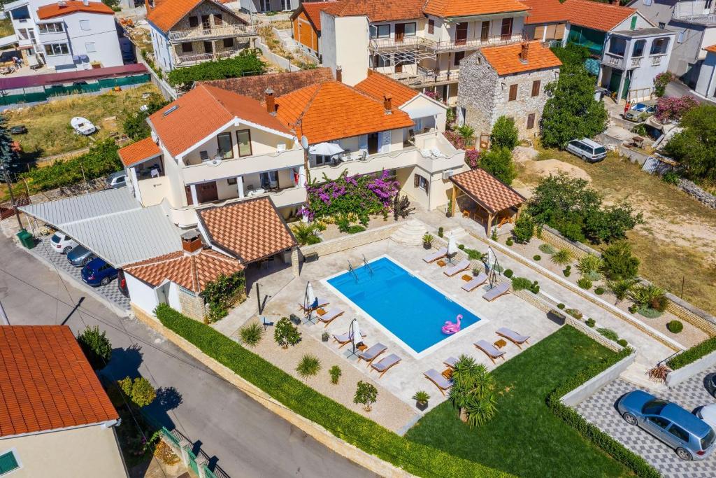 Family friendly apartments with a swimming pool Sveti Filip i Jakov, Biograd - 20861 photo 1