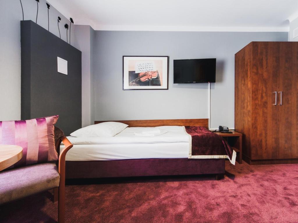 Двухместный (Двухместный номер с 2 отдельными кроватями), Hotel Chmielna Warsaw