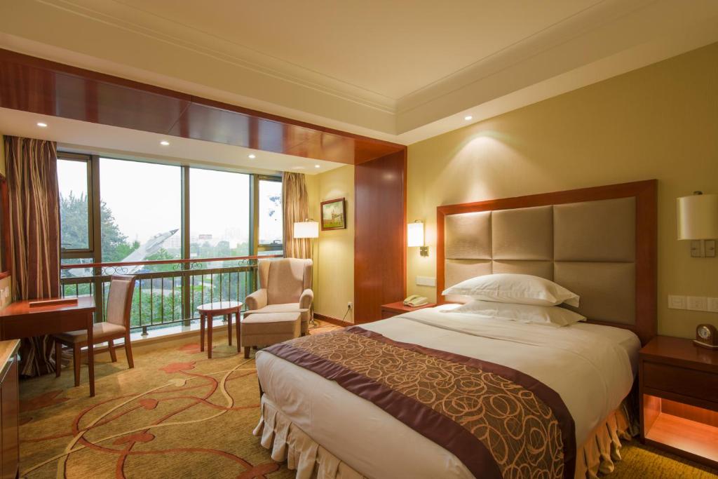 Сьюит (Представительский суперлюкс), Avic Hotel Beijing