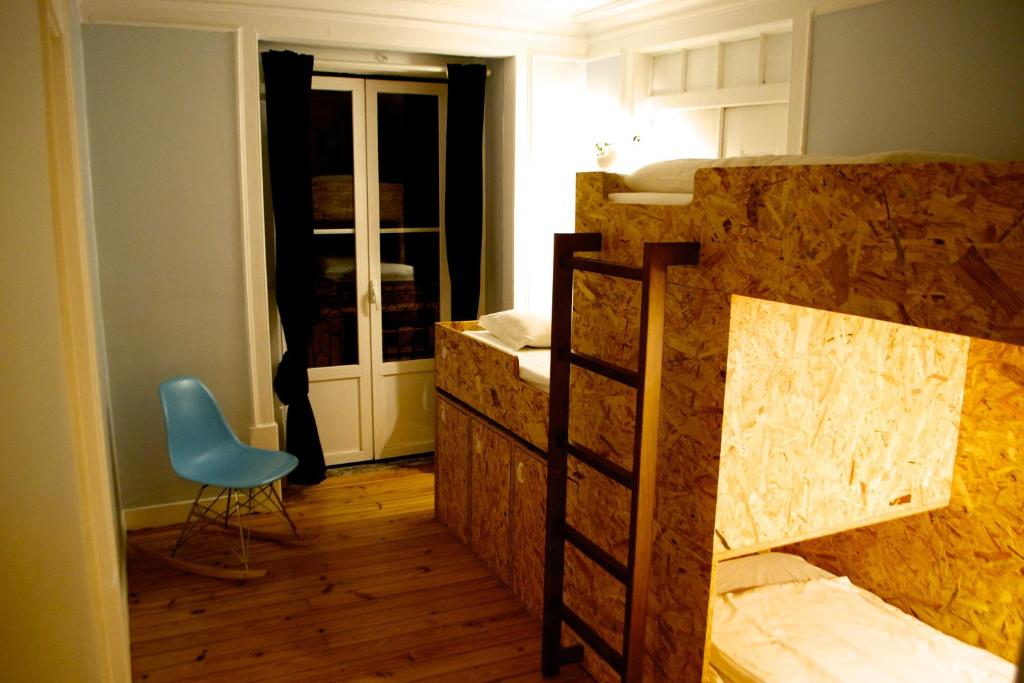 Номер (Кровать в общем номере с 3 кроватями.), Goodnight Hostel