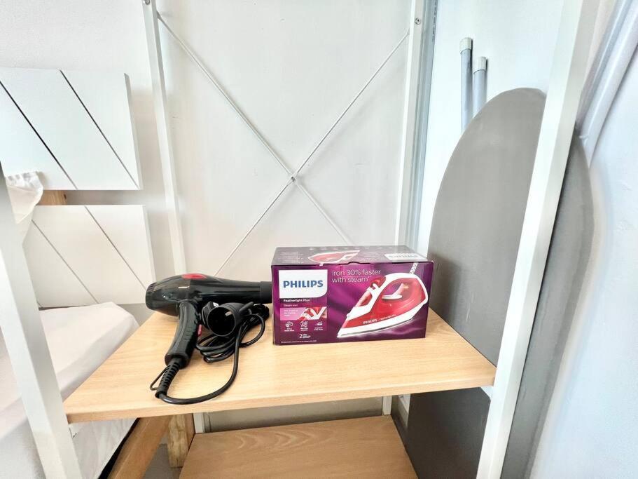 J Cozy 1-5pax Trefoil Setia Alam 100Mps Wifi & TV photo 3