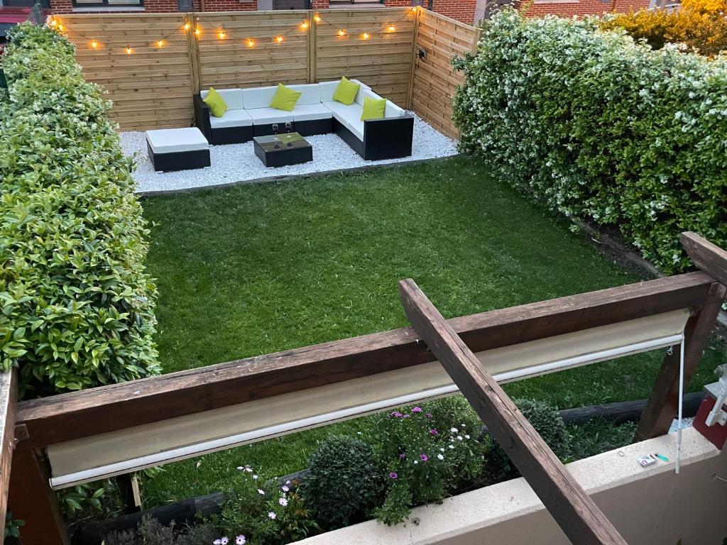 KEY HOUSE photo 2