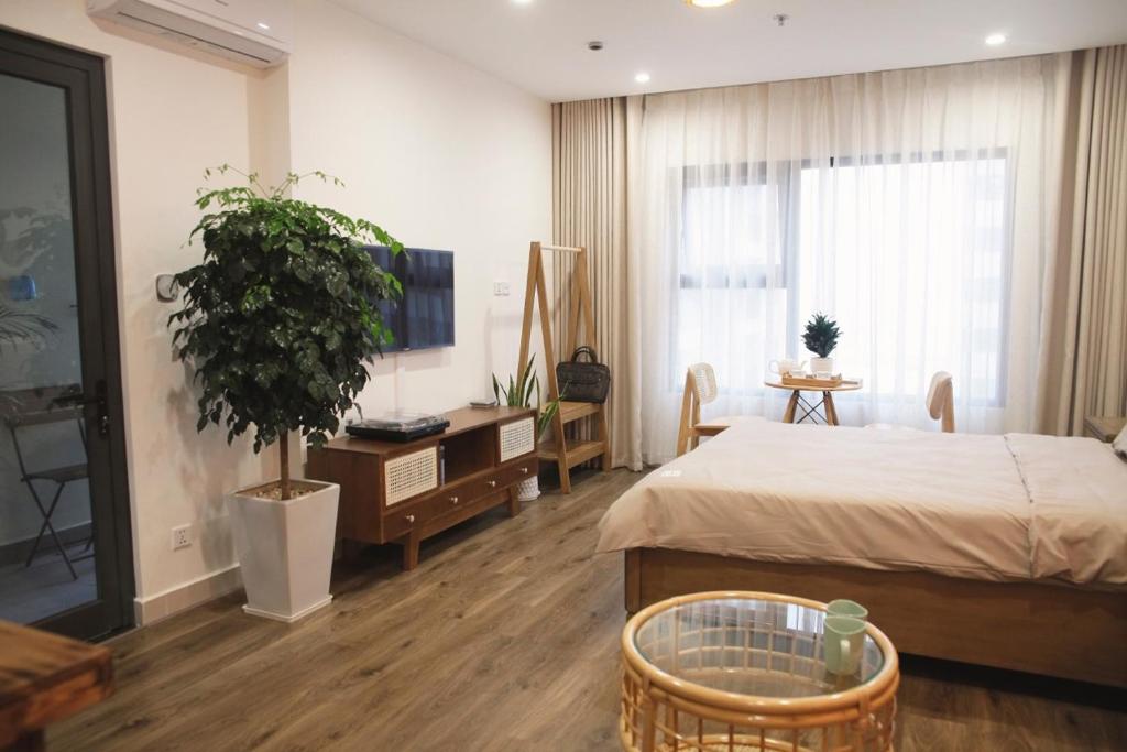 Vinhomes Ocean Park - Ctrl S by 1996 - The Luxe with bathtub - The Light with bathtub and projector - The Vintage with high floor - The Indochine with open view and high floor