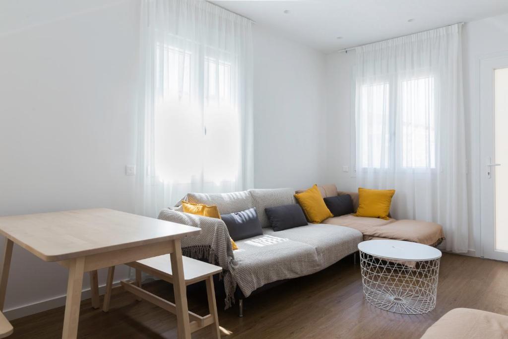 Cosy Malia Maisonette photo 3