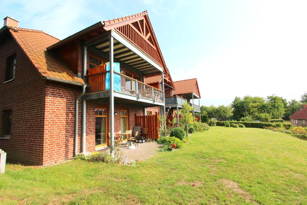 idyllsiche Lage, Ferienwohnung mit Terrasse, Meerblick - Haus Sonnenblume FeWo 04 photo 1