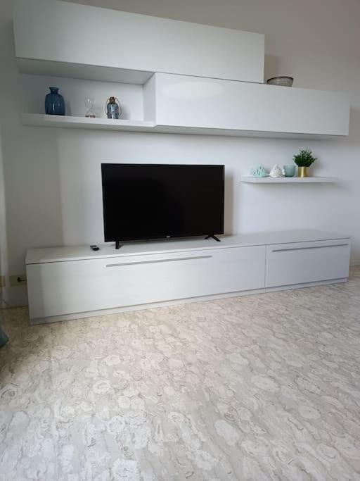 MARE CALMO appartamento con parcheggio photo 4