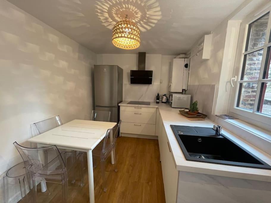 Nouveau! La p tite maison sur le port, Maison de pêcheurs, rénovée photo 2