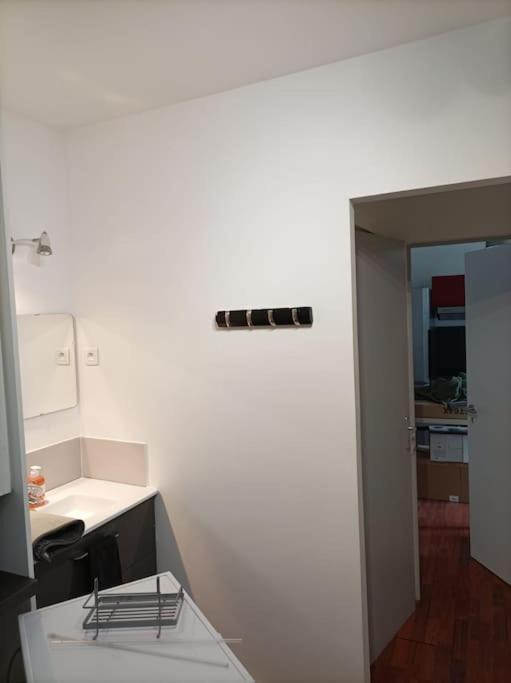 Spacieux et lumineux 2 pièces photo 1