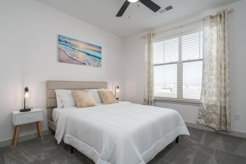 Private Bed Whitestown - Shared image