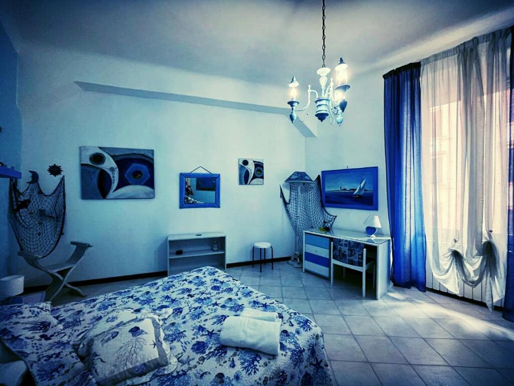 La Maison des Caprices_ La Spezia _Stazione_5Terre photo 1