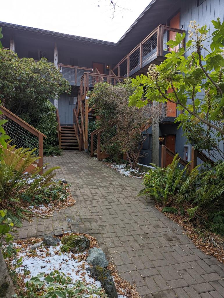 The Landmark Inn on Orcas Island photo 3