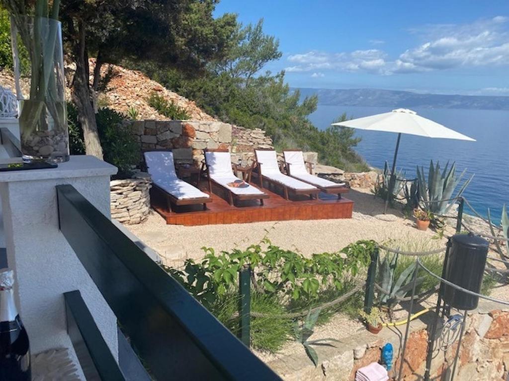 Secluded fisherman's cottage Cove Zecja, Hvar - 13858 photo 4