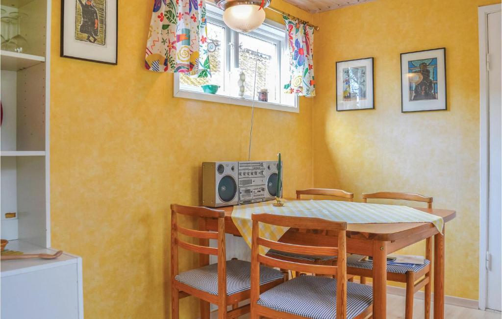 Awesome Home In Onsala With 1 Bedrooms And Wifi photo 2