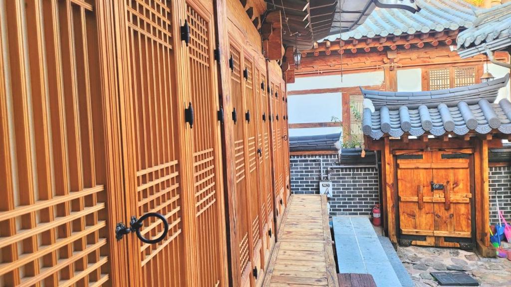 Hahyeon Jeonju Hanok entire house photo 3