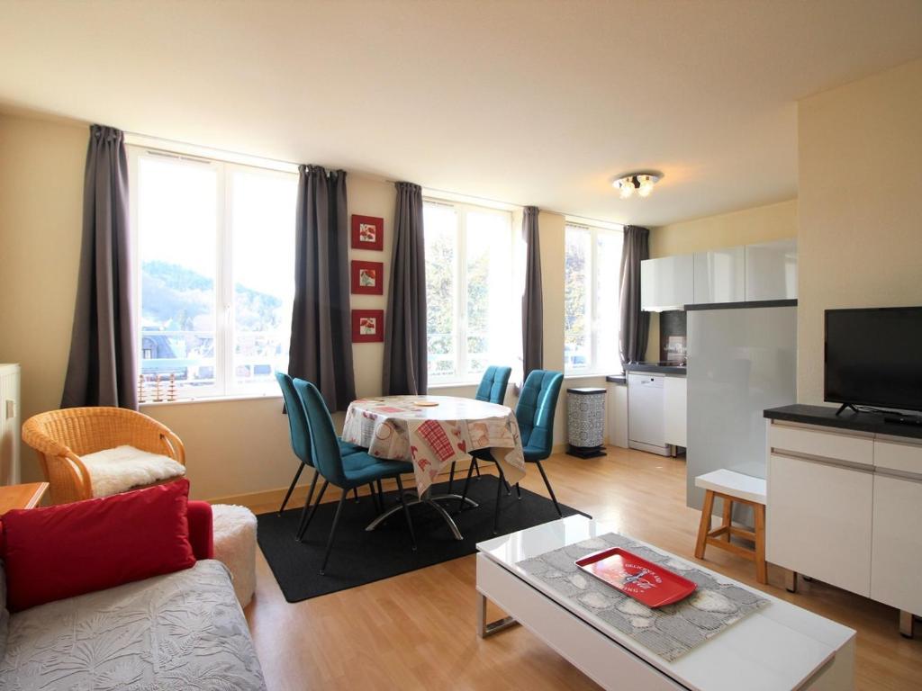 Appartement La Bourboule, 2 pièces, 5 personnes - FR-1-608-243 photo 4
