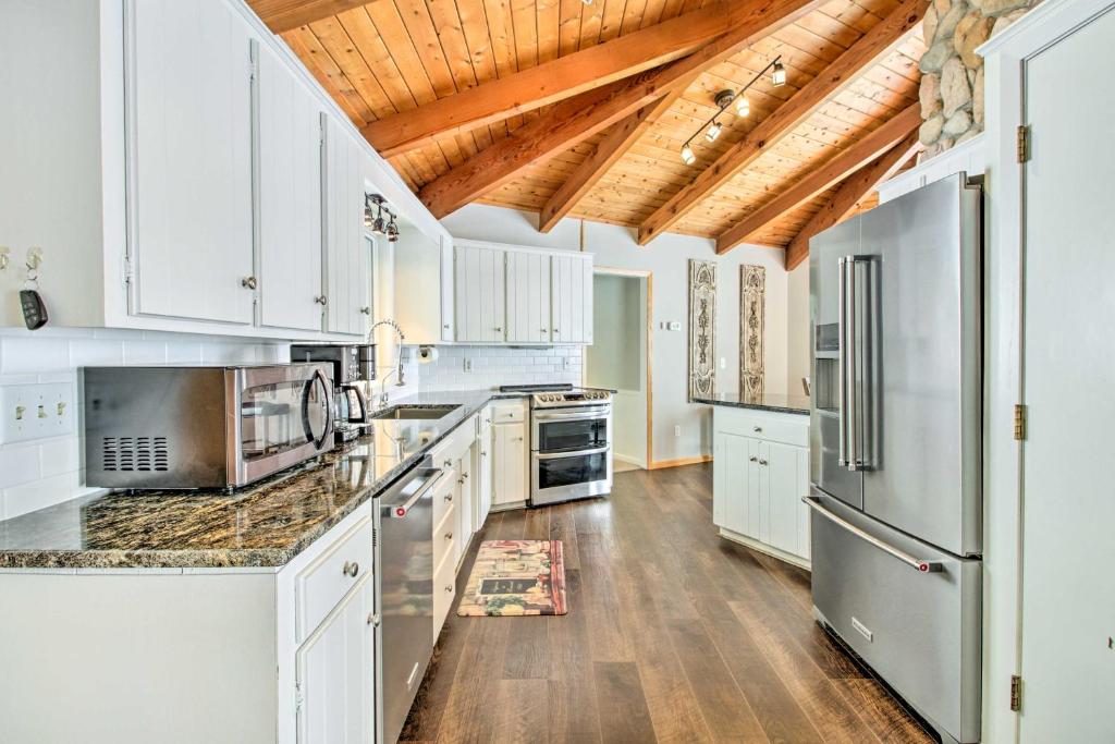 Spacious Waterfront Home with Dock on Gull Lake