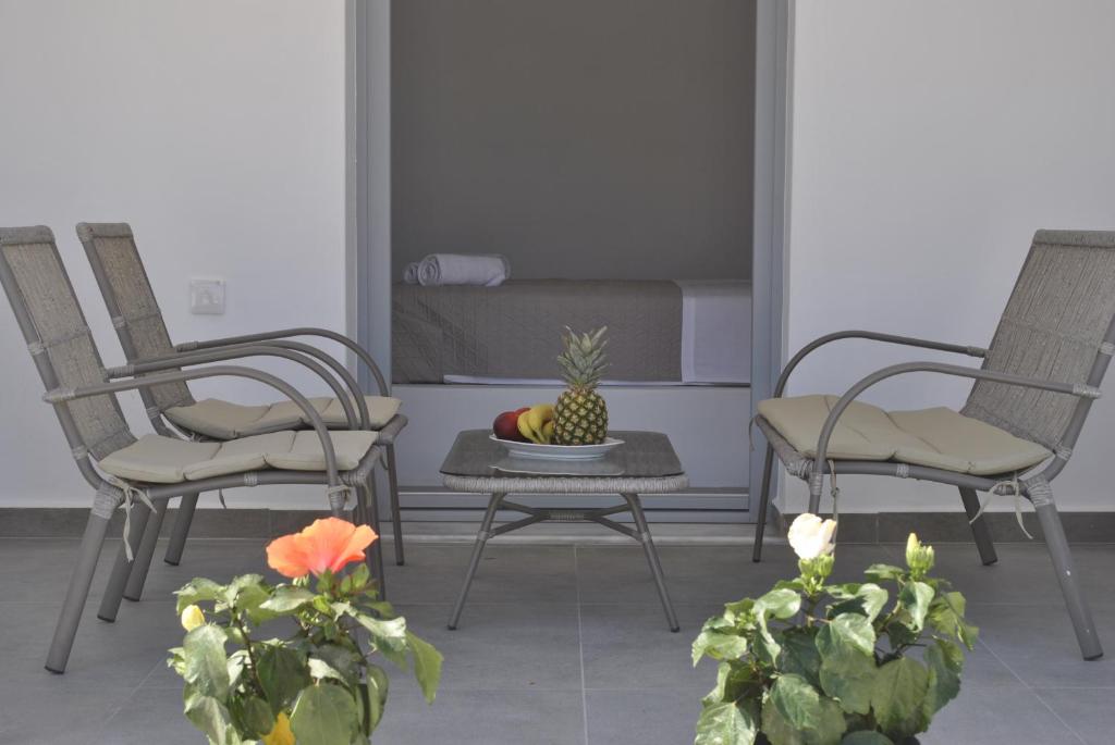 The Vine Suites photo 2